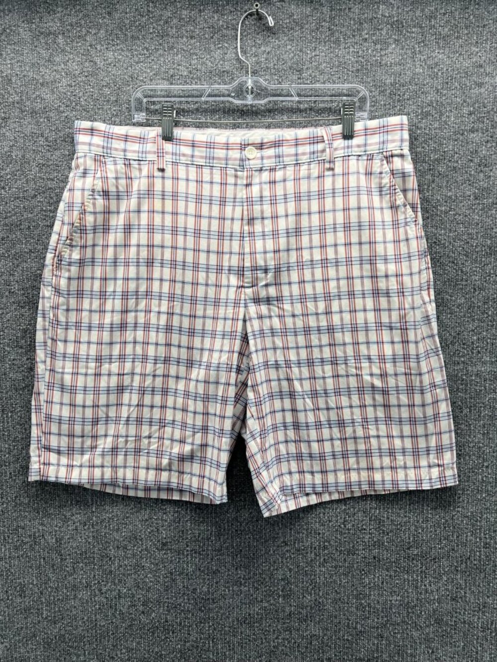 Greg Norman Shorts Mens 38 Multicolor Plaid Chino Flat Front Microfiber Golf